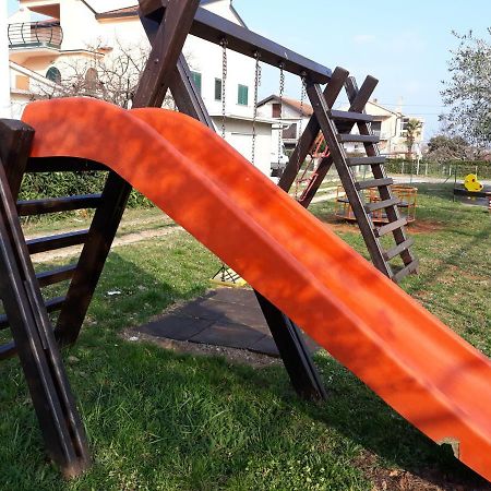 Apartmani Lina Umag Kültér fotó