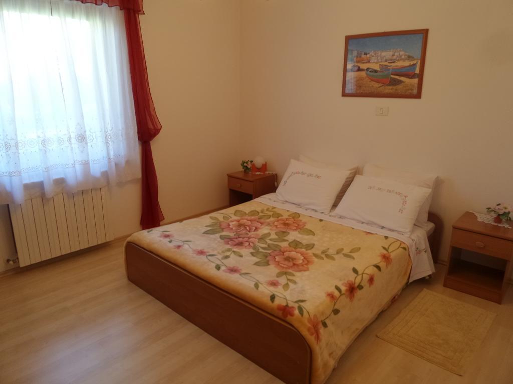 Apartmani Lina Umag Kültér fotó