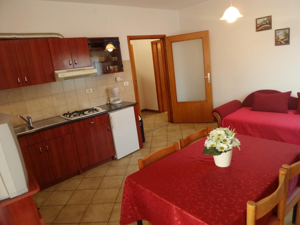 Apartmani Lina Umag Kültér fotó